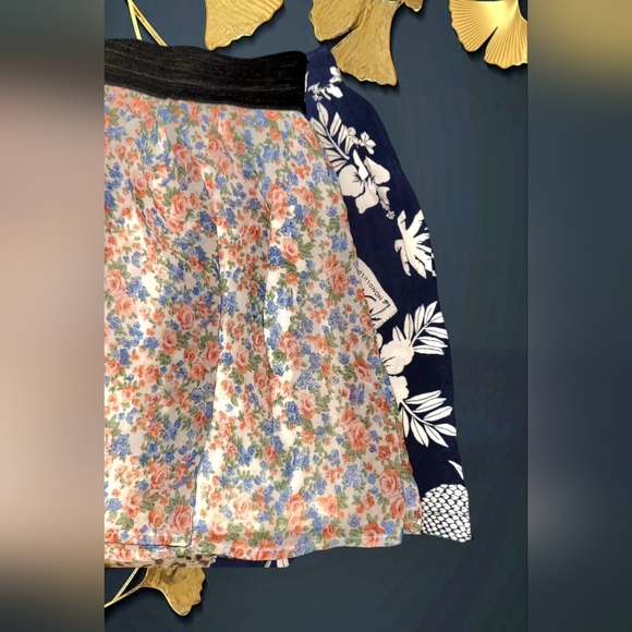 90's Retro Style Forever21 & American Eagle Junior Girls Mini Skirts Sz. SM/MED - Picture 12 of 12